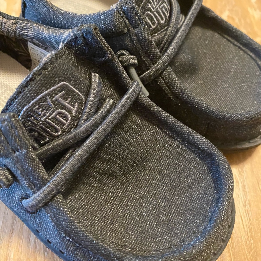 Hey Dude Toddler size 7 - Picture 4 of 6